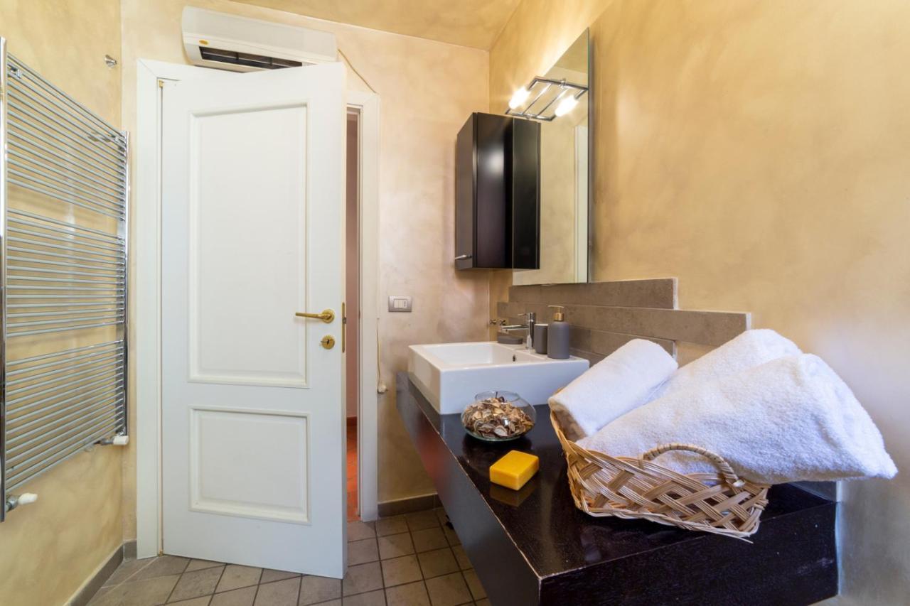 Guelfi Loft In A Historic Palace Florence Exterior photo